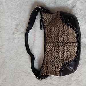 Coach small handbag - brown